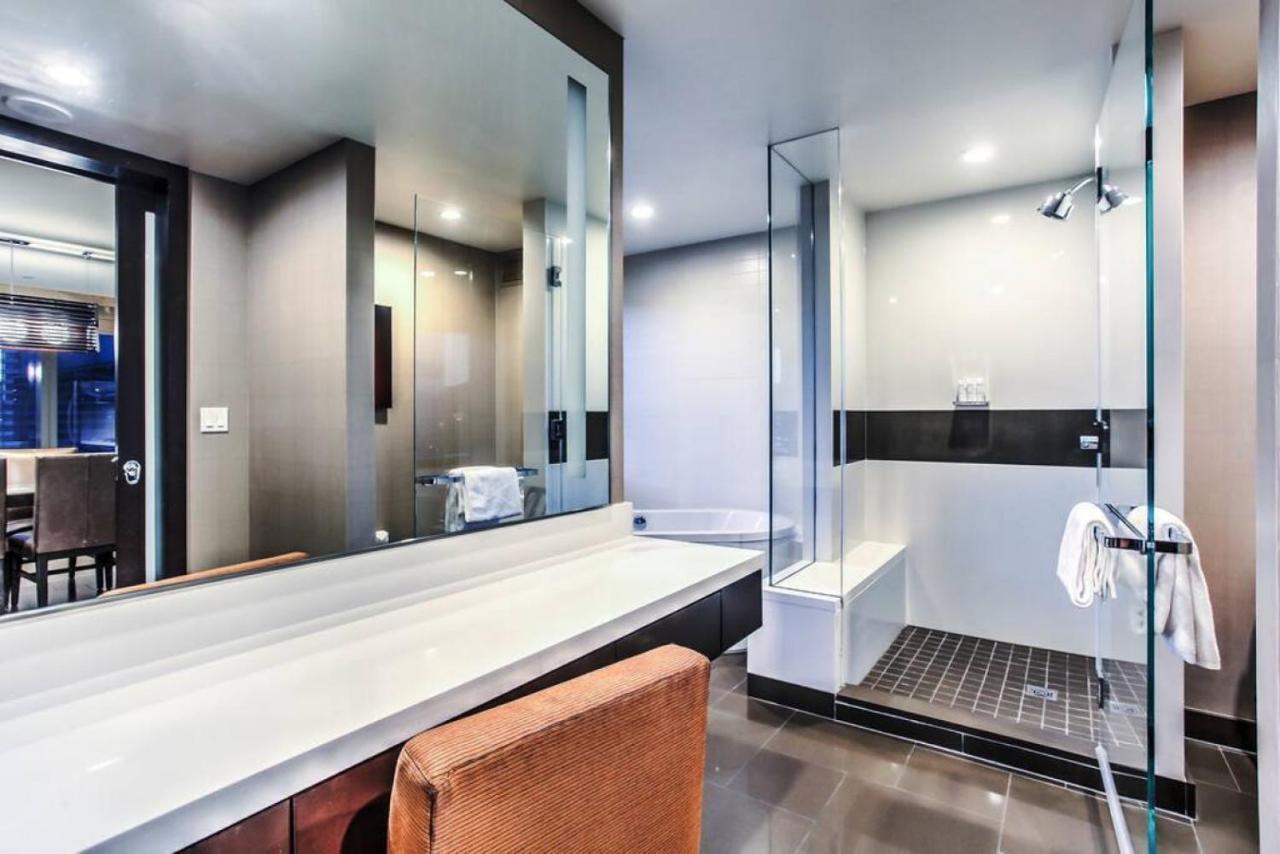 City Center - Panoramic Corner Suite At Vdara Las Vegas Bagian luar foto